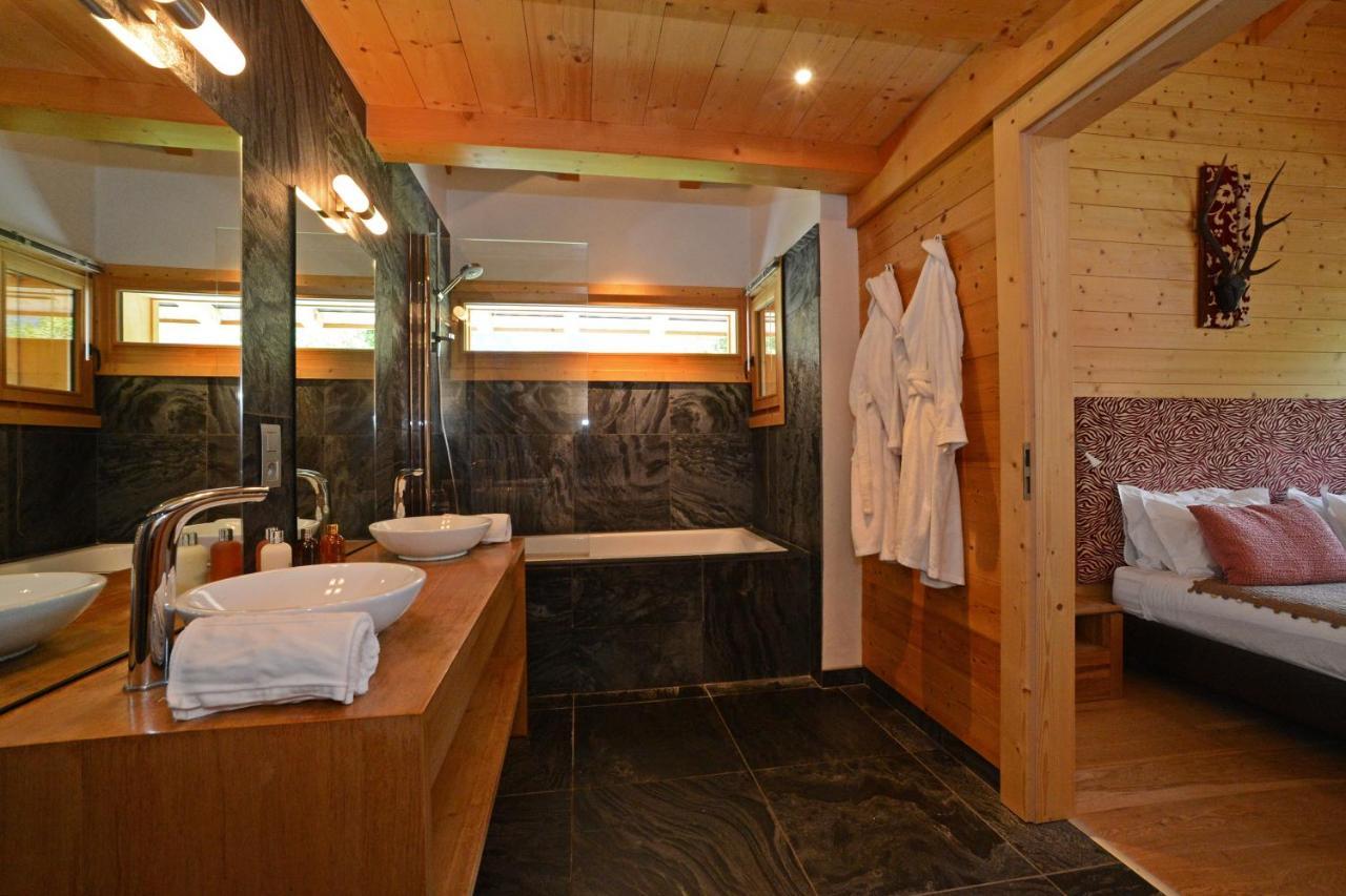 Chalet Isabelle Mountain Lodge 5 Star 5 Bedroom En Suite Sauna Jacuzzi Шамоні Екстер'єр фото